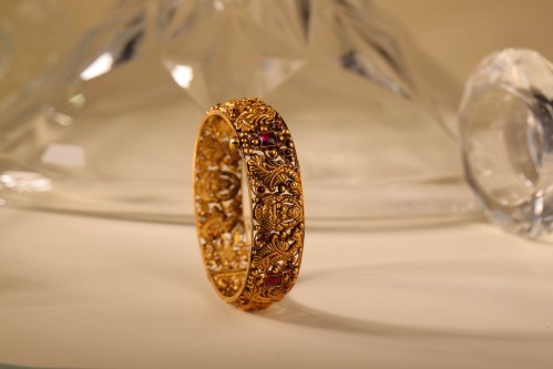 Antique temple gold jewellery at Popular Gold Mart